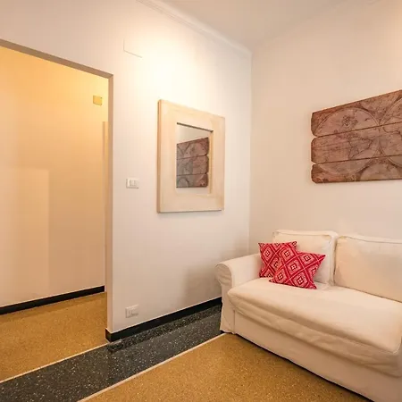Joivy Penthouse Flat With Terrace * Genua